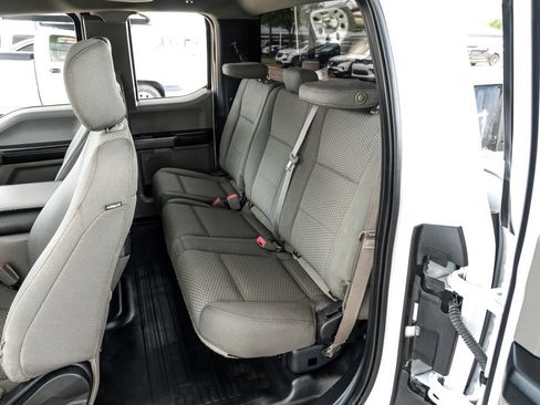 Used 2018 Ford F150 XLT w/ Equipment Group 301A Mid RWD image 39