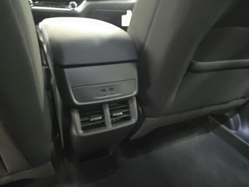 New 2026 Chevrolet Equinox LT w/ Safety and Technology Package FWD image 24