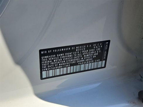 Used 2017 Volkswagen GTI Sport image 28