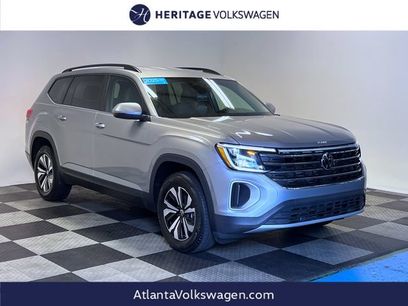 Certified 2025 Volkswagen Atlas SE