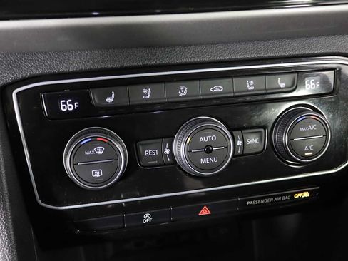 Used 2021 Volkswagen Atlas SEL Premium AWD/4WD image 22