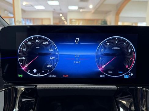 Used 2025 Mercedes-Benz GLA 250 image 13