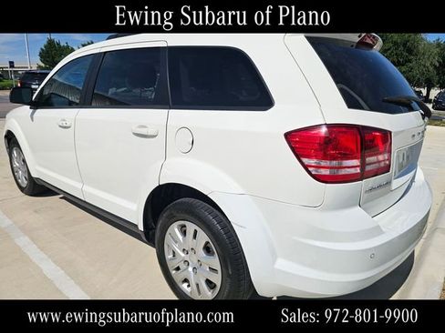 Used 2020 Dodge Journey SE FWD image 4