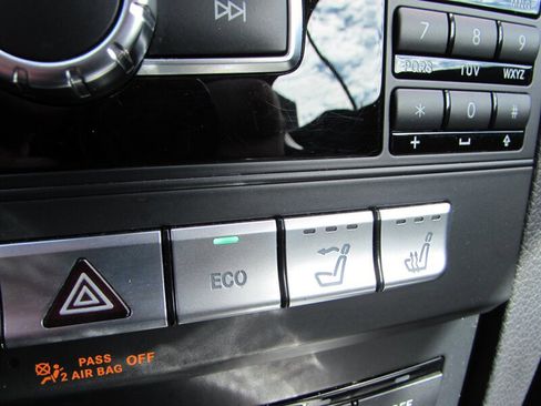 Used 2014 Mercedes-Benz E 550 Cabriolet image 26