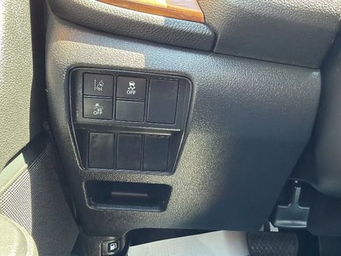 Used 2018 Honda CR-V EX image 15
