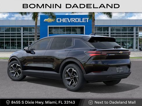 New 2026 Chevrolet Equinox EV LT FWD image 4