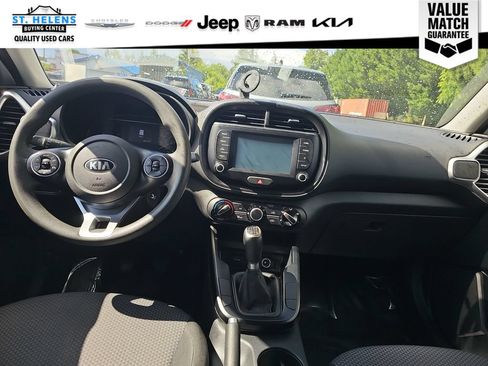 Used 2021 Kia Soul LX FWD image 22