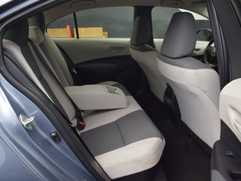 Used 2025 Toyota Corolla LE w/ Convenience Package FWD image 11
