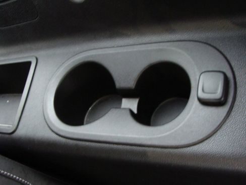 Used 2016 Chevrolet Suburban LT image 39