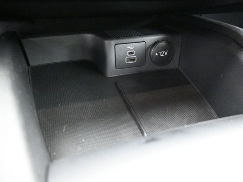 New 2025 Ford Escape ST-Line w/ Tech Pack #1 image 17