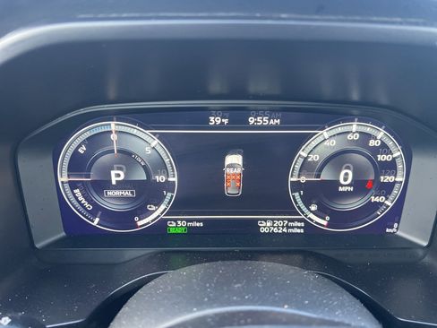 Used 2025 Mitsubishi Outlander SEL image 10