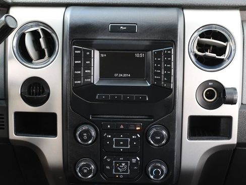 Used 2014 Ford F150 XLT w/ XLT Chrome Package image 33