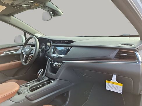 New 2026 Cadillac XT5 Premium Luxury w/ Driver Assist Package FWD image 15
