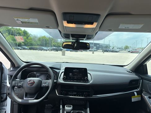 New 2026 Nissan Rogue SV w/ Rock Creek Premium Package AWD/4WD image 28