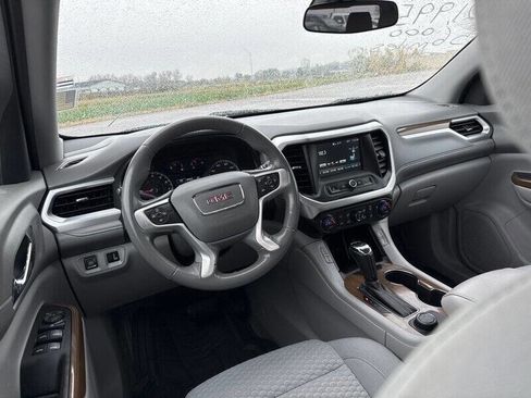 Used 2019 GMC Acadia SLE AWD/4WD image 18