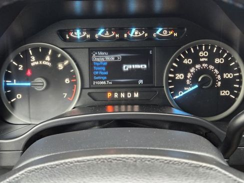 Used 2019 Ford F150 XLT w/ Equipment Group 302A Luxury AWD/4WD image 15