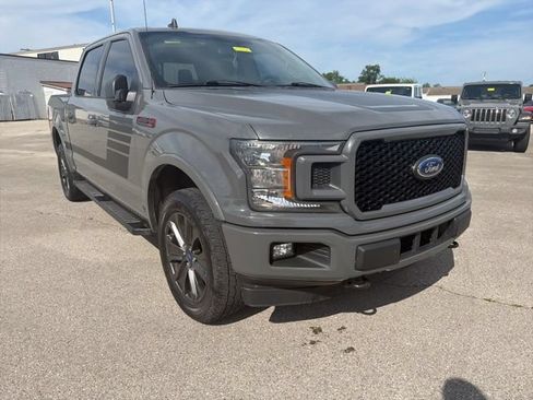 Used 2018 Ford F150 XLT w/ Equipment Group 302A Luxury AWD/4WD image 38