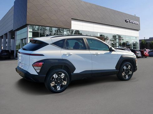 Certified 2024 Hyundai Kona SEL AWD/4WD image 2