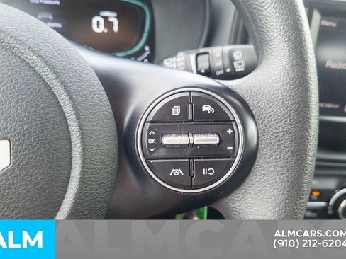Used 2024 Kia Soul LX w/ Option Group 015 FWD image 26