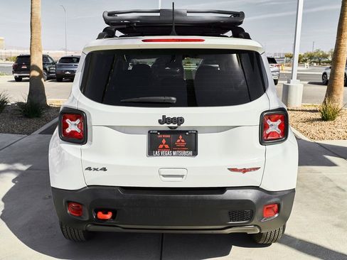 Used 2023 Jeep Renegade Trailhawk image 10