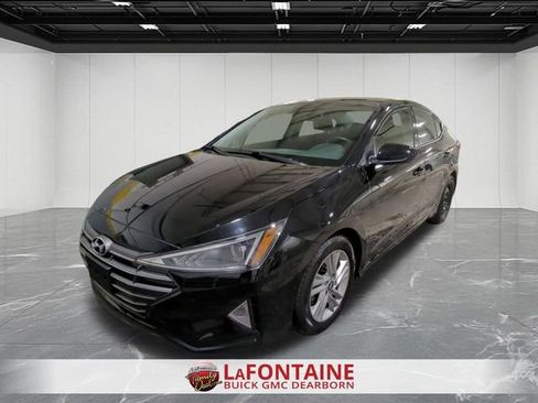 Used 2020 Hyundai Elantra Value Edition w/ Cargo Package (C1) image 4