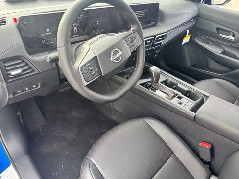 New 2026 Nissan Sentra SR w/ SR Premium Package image 16