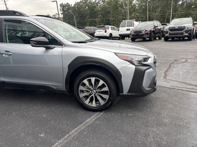 Certified 2024 Subaru Outback Limited AWD/4WD image 5