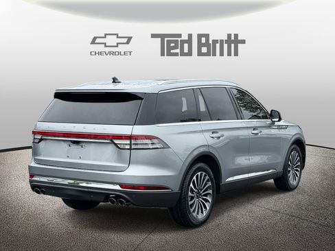 Used 2022 Lincoln Aviator Reserve w/ Elements Package Plus AWD/4WD image 4