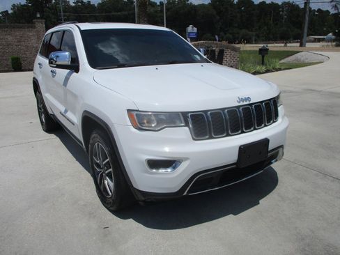 Used 2020 Jeep Grand Cherokee Limited AWD/4WD image 11