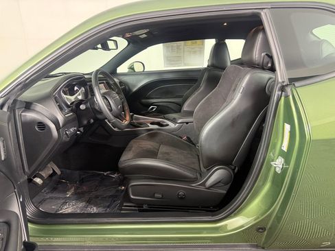 Used 2023 Dodge Challenger R/T Scat Pack RWD image 11