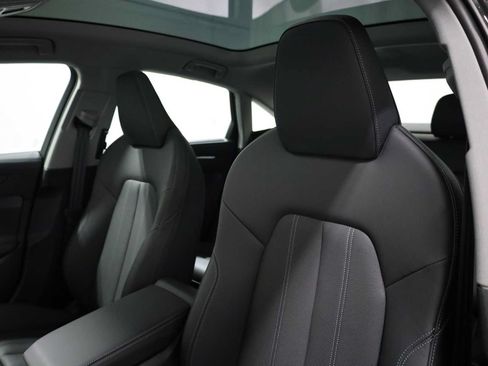 New 2026 Audi A6 Premium Plus AWD/4WD image 18