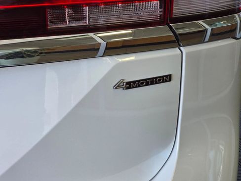 New 2026 Volkswagen Atlas SEL AWD/4WD image 14