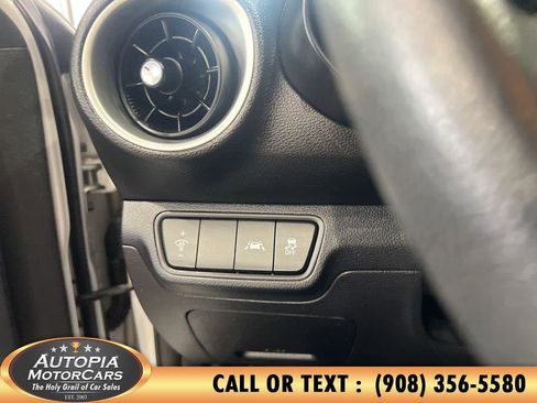 Used 2020 Kia Forte LXS image 21