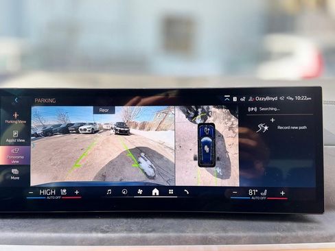 Used 2024 BMW X7 xDrive40i image 18