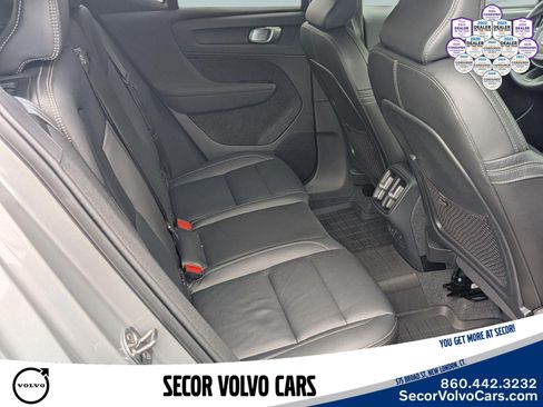 Used 2023 Volvo XC40 B5 Ultimate w/ Protection Package Premier AWD/4WD image 26