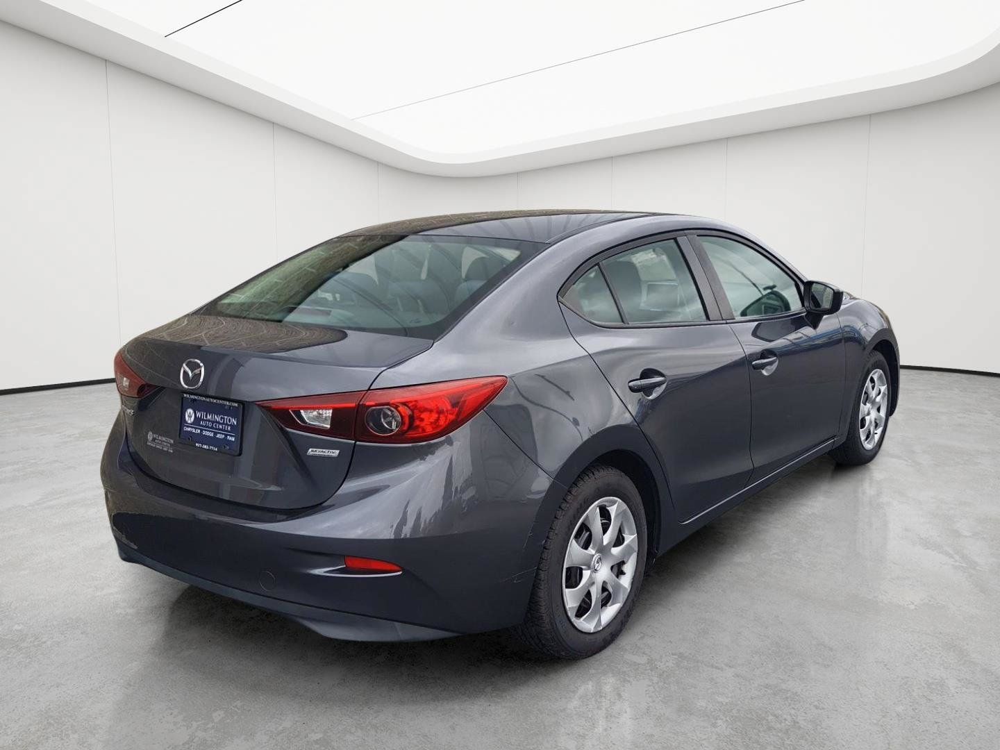 Used 2015 MAZDA MAZDA3 i Sport FWD image 3