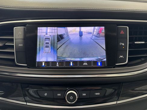 Used 2022 Buick Enclave Essence w/ Experience Buick Package AWD/4WD image 25