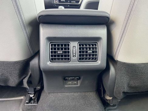 Used 2026 Toyota Camry SE w/ Convenience Package FWD image 20