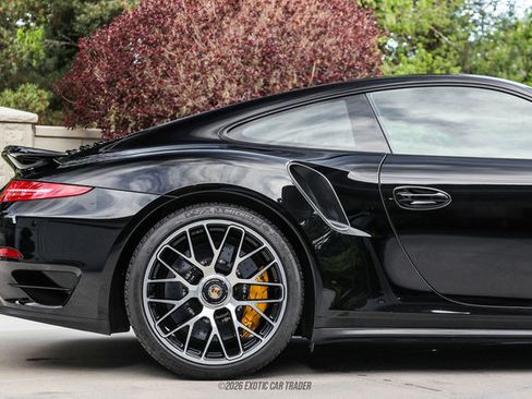 Used 2014 Porsche 911 Turbo S AWD/4WD image 10