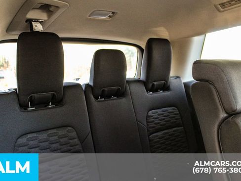 Used 2025 Nissan Pathfinder SV image 20