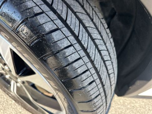 Used 2024 Ford Mustang Mach-E Select w/ Comfort Package Lite image 32