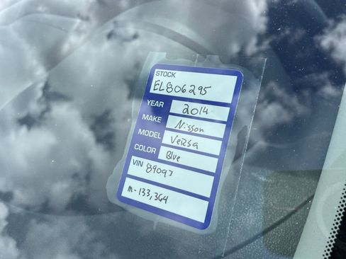 Used 2014 Nissan Versa S image 7