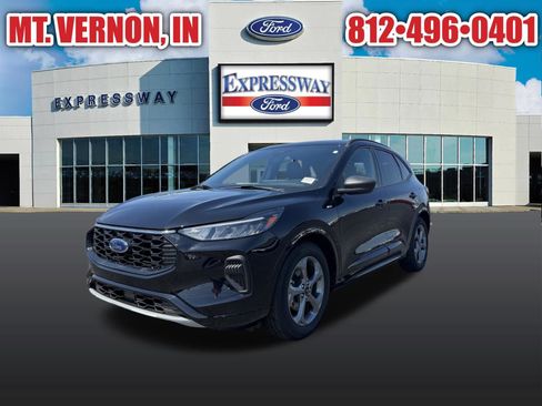 Used 2023 Ford Escape ST-Line w/ Tech Pack #1 FWD image 2