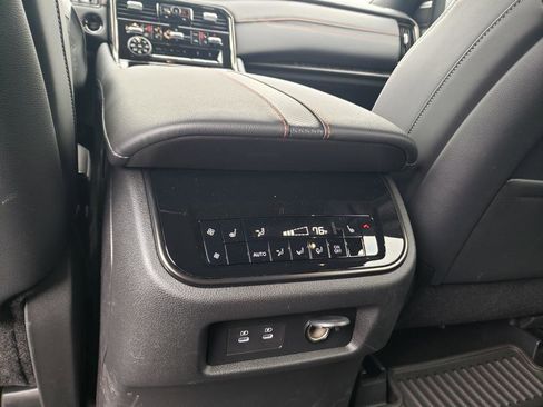 Certified 2025 Nissan Armada PRO-4X w/ Pro-4X Premium Package image 19