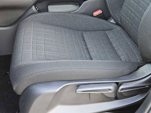 New 2026 Honda HR-V LX image 21