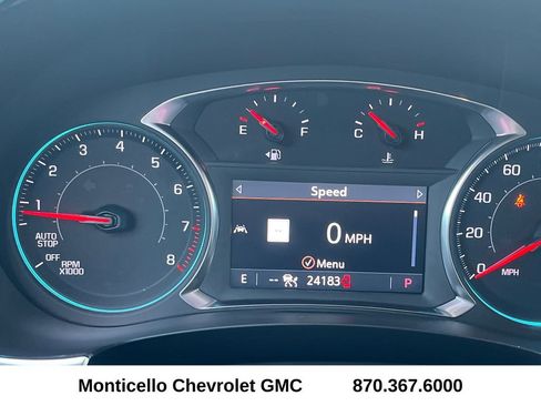 Used 2023 Chevrolet Traverse LT w/ LT Premium Package image 14