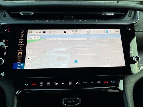 New 2026 Jeep Grand Cherokee Altitude AWD/4WD image 20