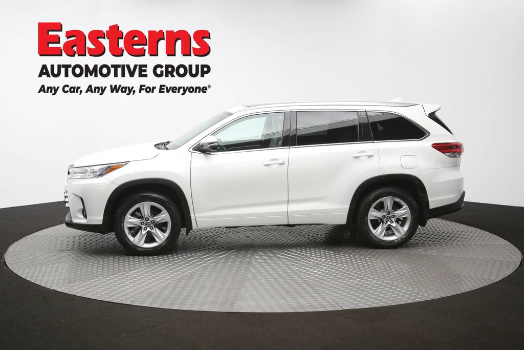Used 2017 Toyota Highlander Limited Platinum AWD/4WD image 67