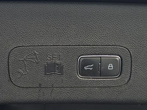 Used 2021 Lincoln Aviator Reserve w/ Equipment Group 201A image 14