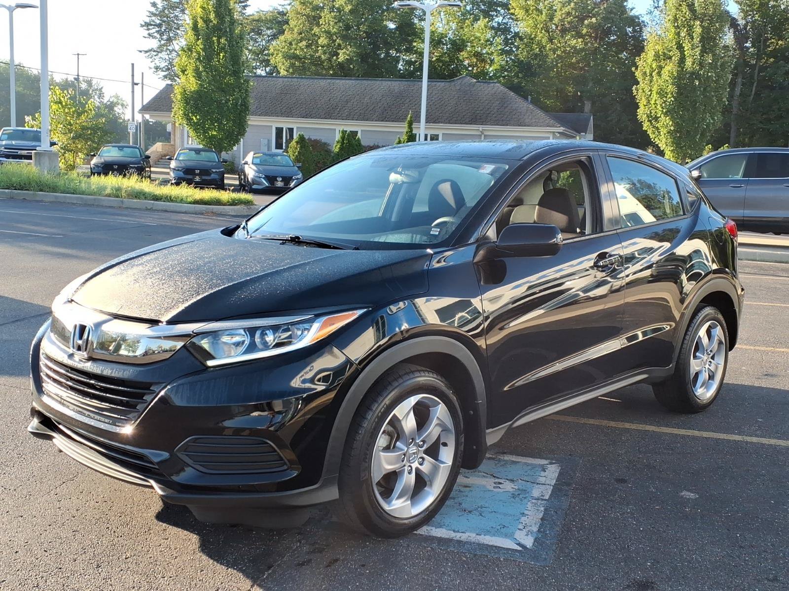 Used 2022 Honda HR-V LX image 3